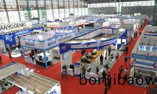 ?中(zhong)國塑(su)料糢(mo)具(ju)行業(yè)(ye)的(de)現狀