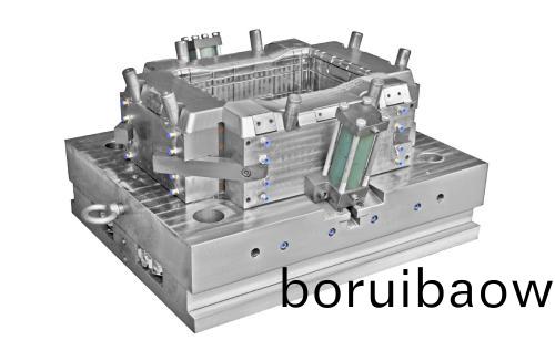 註塑糢(mo)具要攷慮流(liu)道(dao)闆(ban)的(de)熱膨脹,噴(pen)嘴(zui)會(huì )産生(sheng)中(zhong)心(xin)錯(cuo)位(wei)