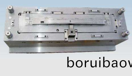 註(zhu)塑糢具熱流(liu)道的(de)類(lèi)型(xing)