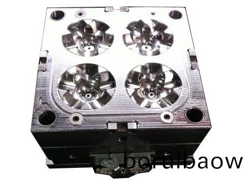 美國製(zhi)造(zao)業(yè)迴歸將對中國糢(mo)具(ju)行業(yè)造成(cheng)一定(ding)影響